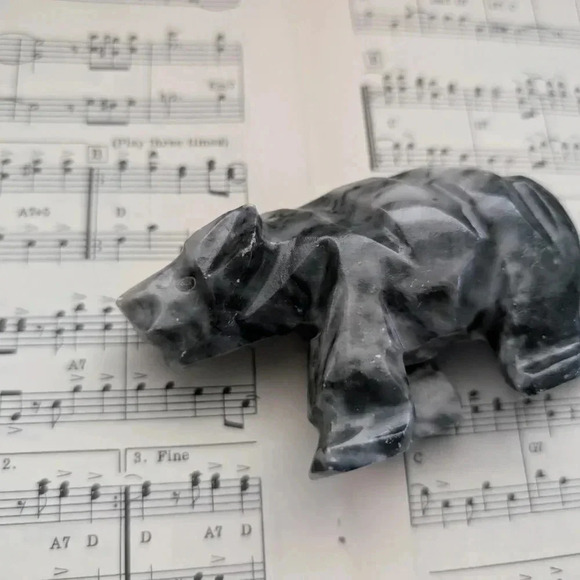 Marble Bear Sculpture - Black and White - Picture 3 of 9